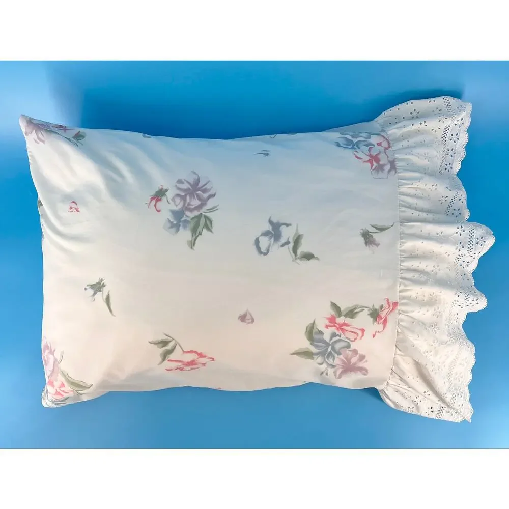 70s Cottagecore Floral Vintage Pillowcases Eyelet Lace Ruffle Set of Two